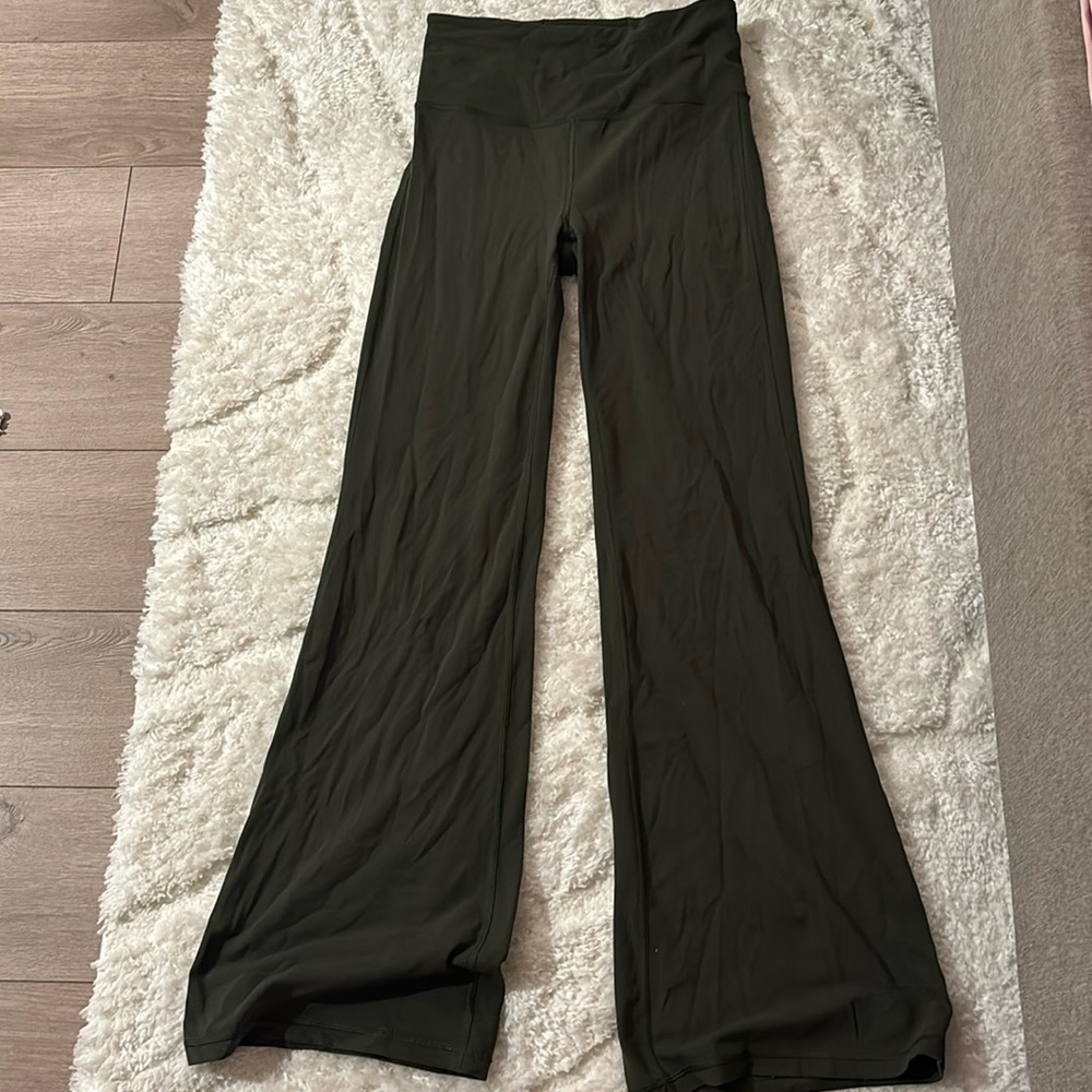 Athlete elation flare leggings